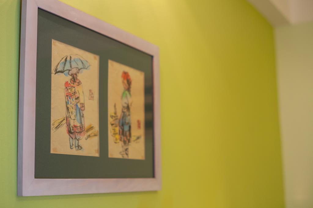 Iris Boutique Hotel Hanoi Bagian luar foto