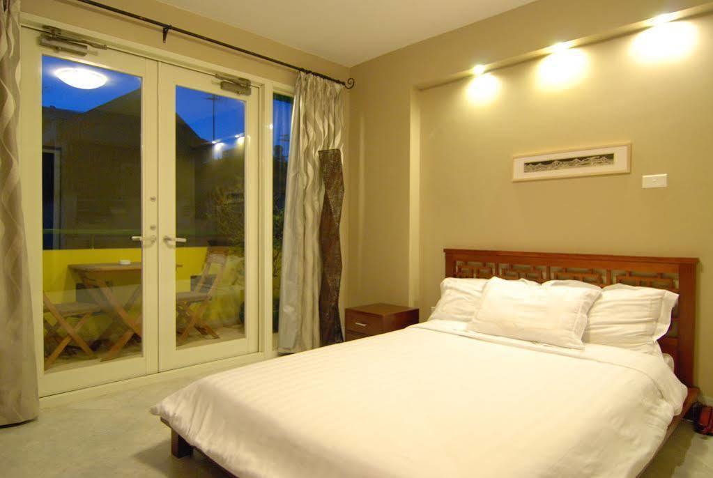Iris Boutique Hotel Hanoi Bagian luar foto